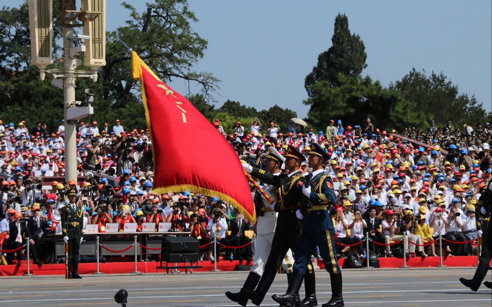 《2025年全球电竞市场规模突破30亿美元，未来增长可期》，2020年度全球电竞市场报告