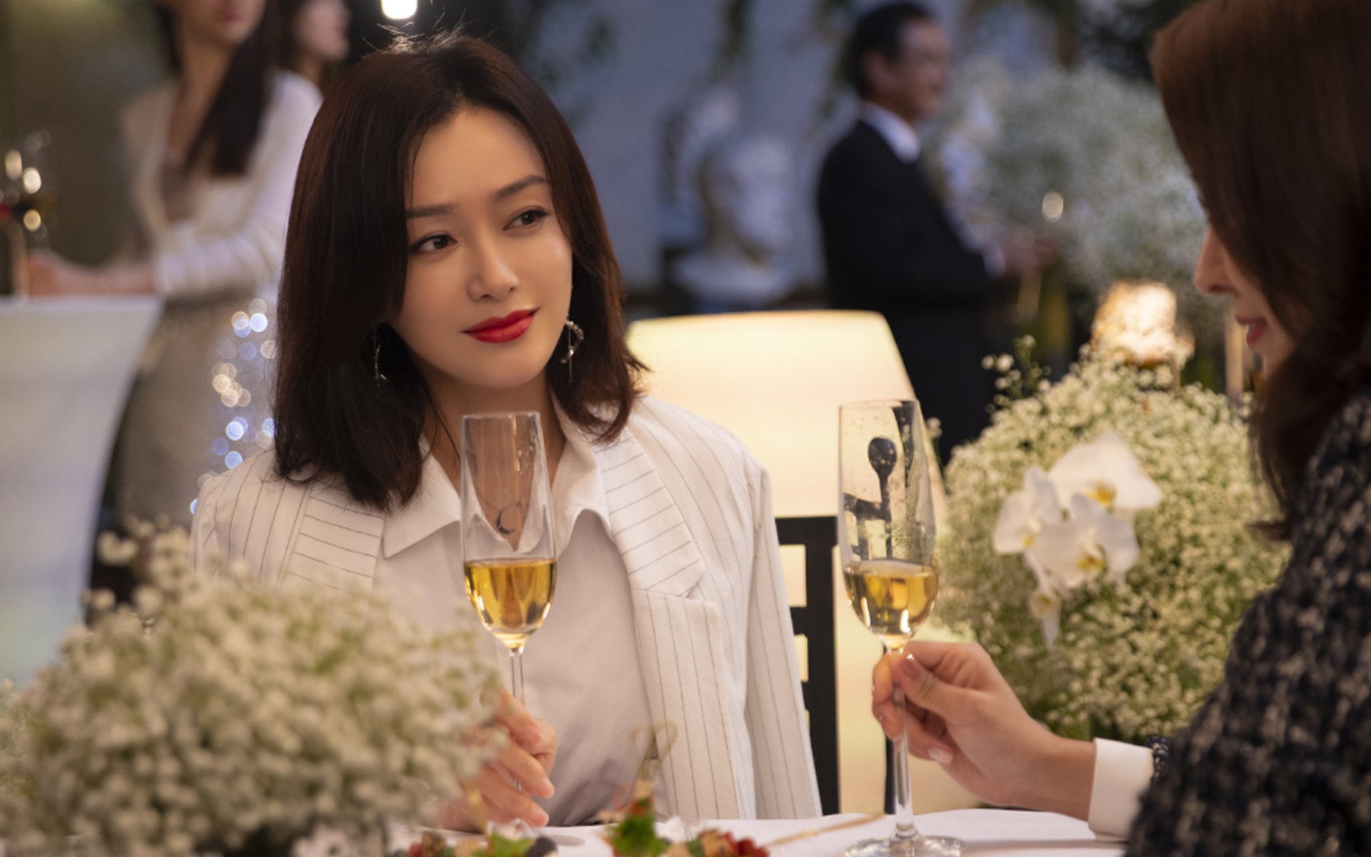 纽卡斯尔联成功保级，回归胜利轨道，纽卡斯尔联队收购最新消息