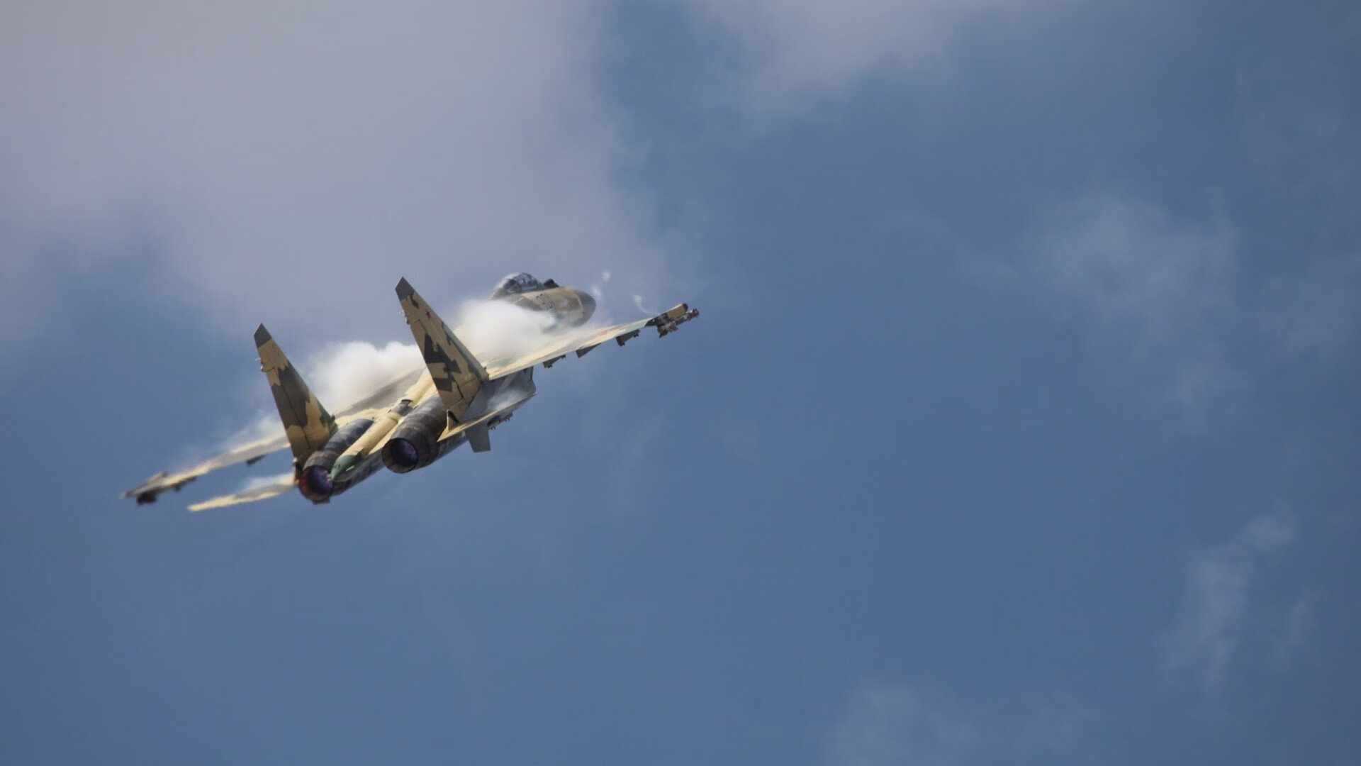 拜仁慕尼黑稳居德甲榜首,争夺多冠荣誉